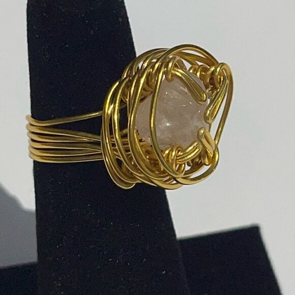 ✨ ROSE QUARTZ WIREWRAPPED NATURAL GEMSTONE CHUNKY RING ✨ - Picture 4 of 6